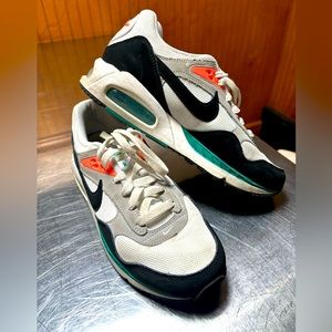 Nike Air Max Correlate